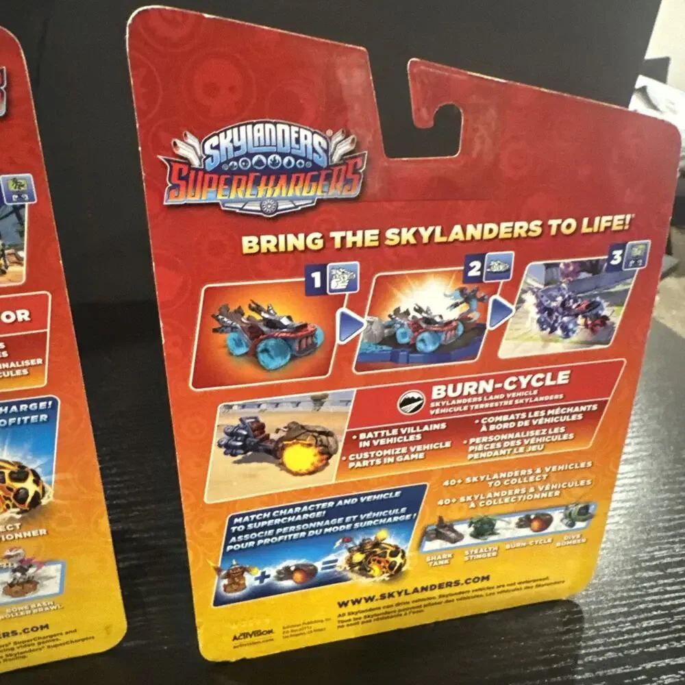 Burn Cycle Fire Vehicle & Lava Lance Eruptor Fig Skylanders Superchargers. BA21